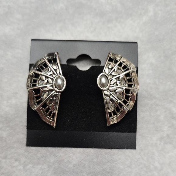 Avon Jewelry - Vintage Avon Moonlight Lace Earrings